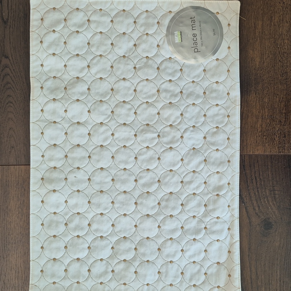 4 Martha Stewart gold sparkle and cream placemats.  New from 2008